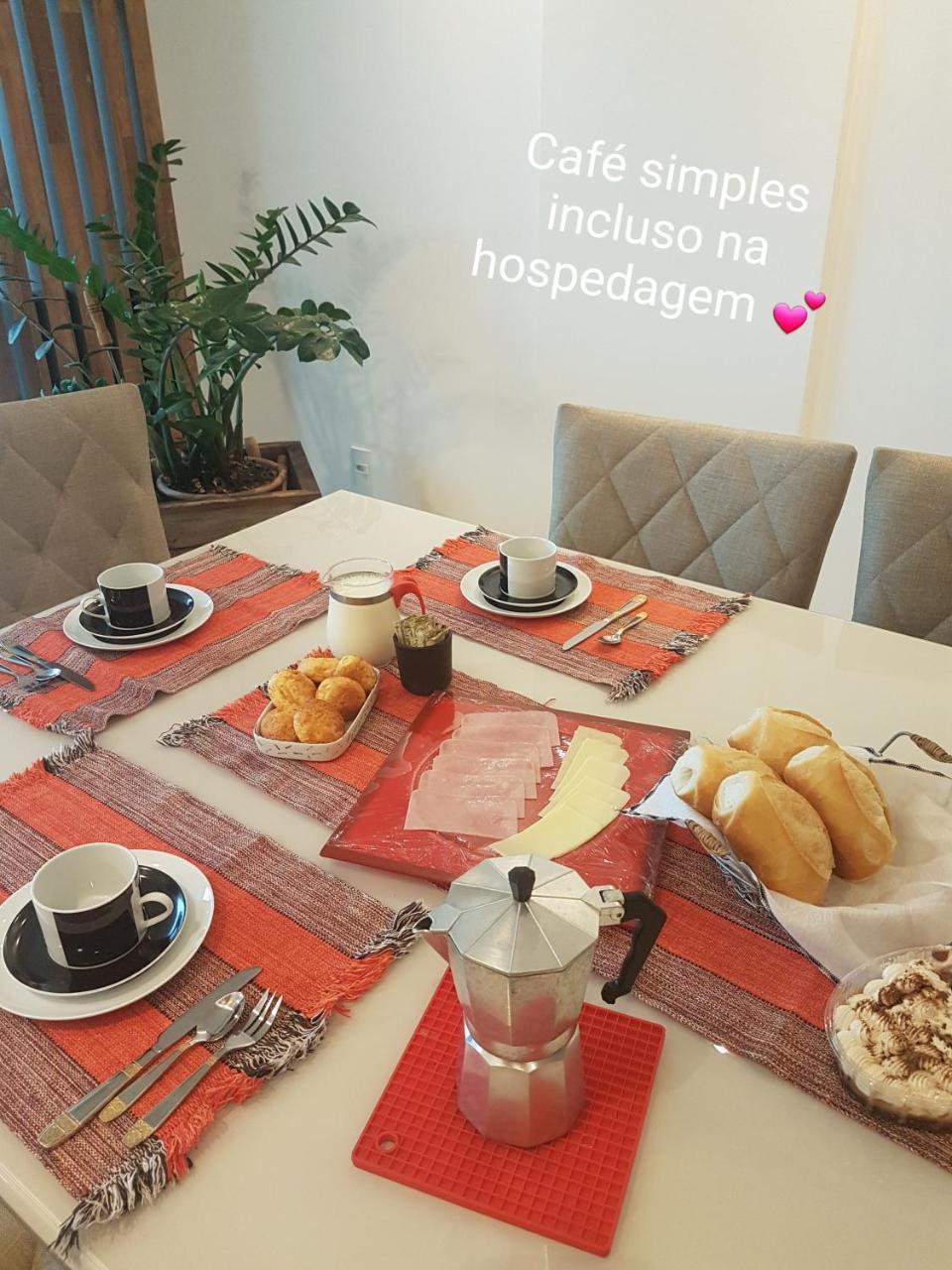 Cama E Cafe Em Itapema - Sc Hospedagem Em Apartamento Familiar Exterior photo